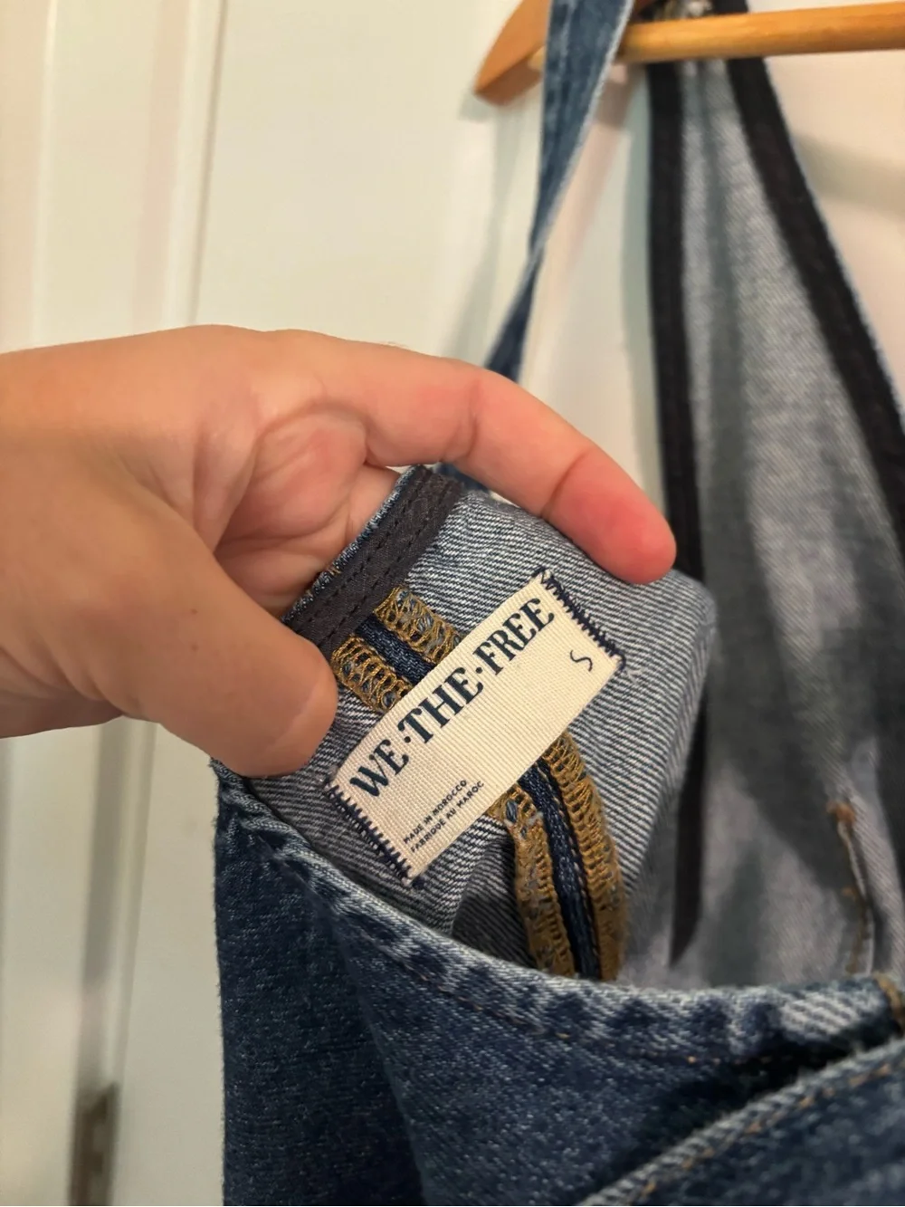 FREE PEOPLE We The Free High Roller Shortall Blue Denim Shorts Overalls Small